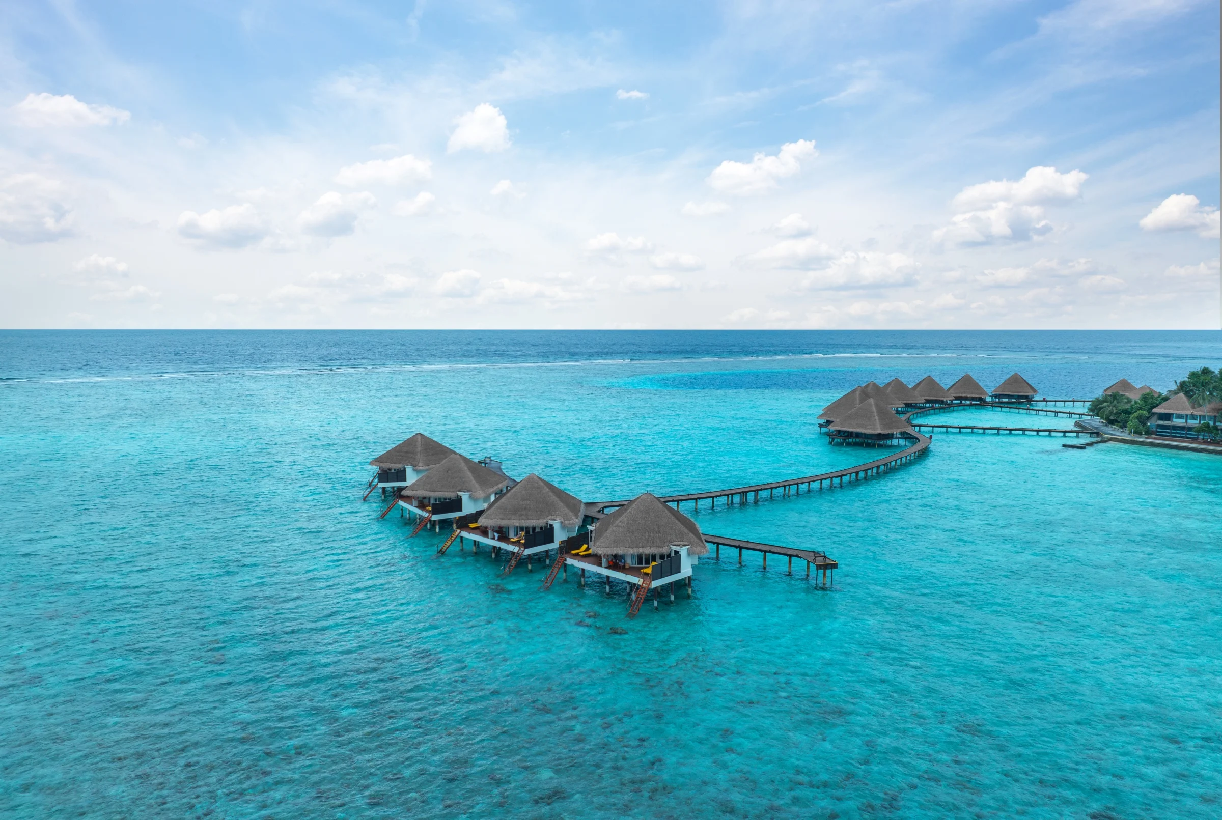 Aerial view of the overwater villas, Adaaran Club Rannalhi