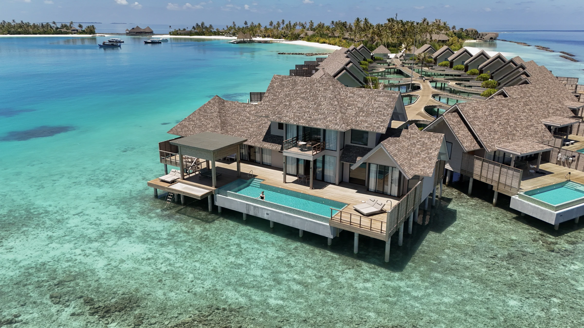 Overwater villas, Ananea Madivaru Maldives