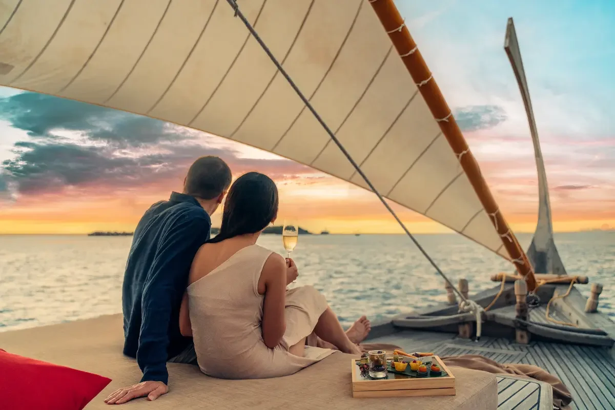 Sailing on Nooma, Baros Maldives