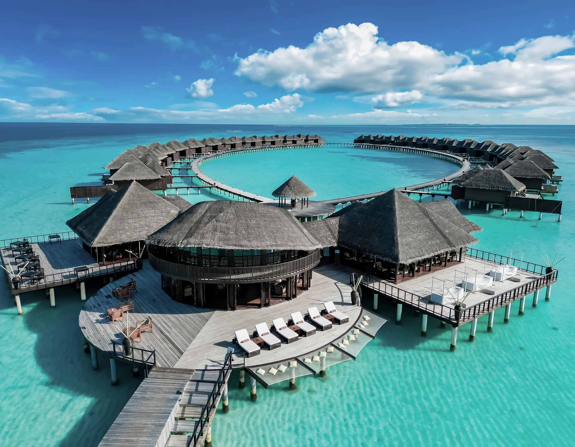 Overwater villas and restaurant, Coco Bodu Hithi