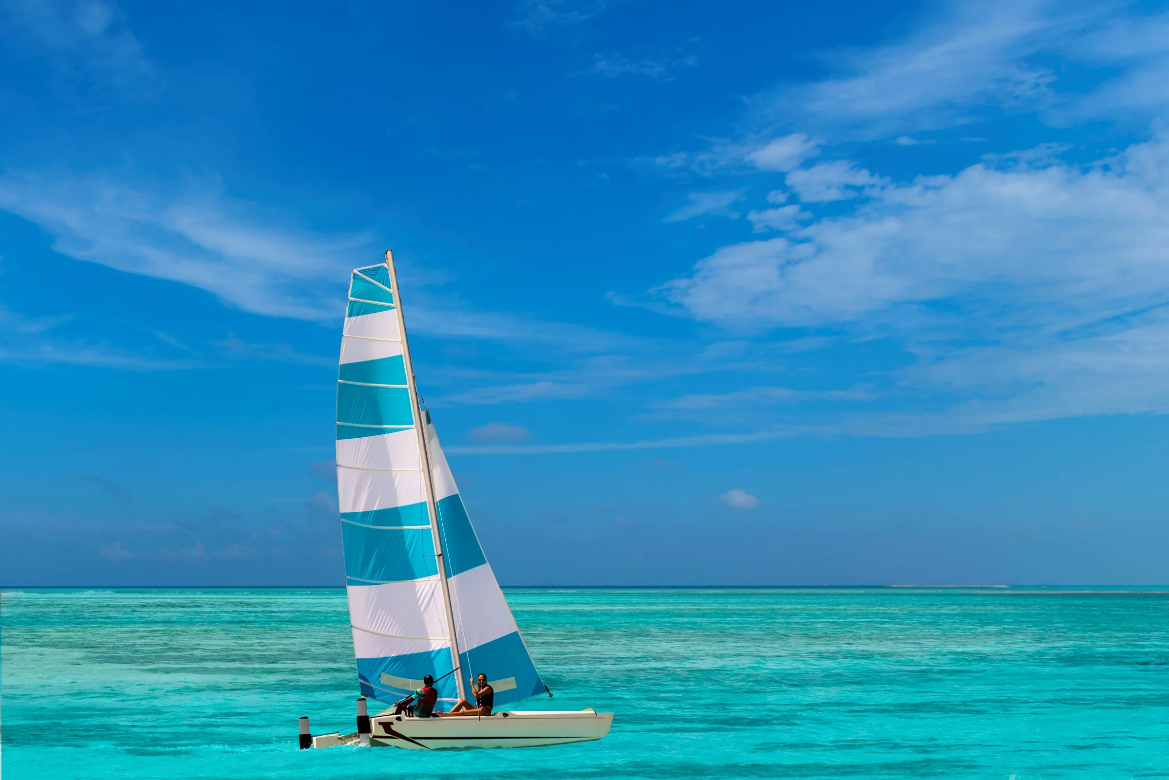 Catamaran sailing, Cocoon Maldives