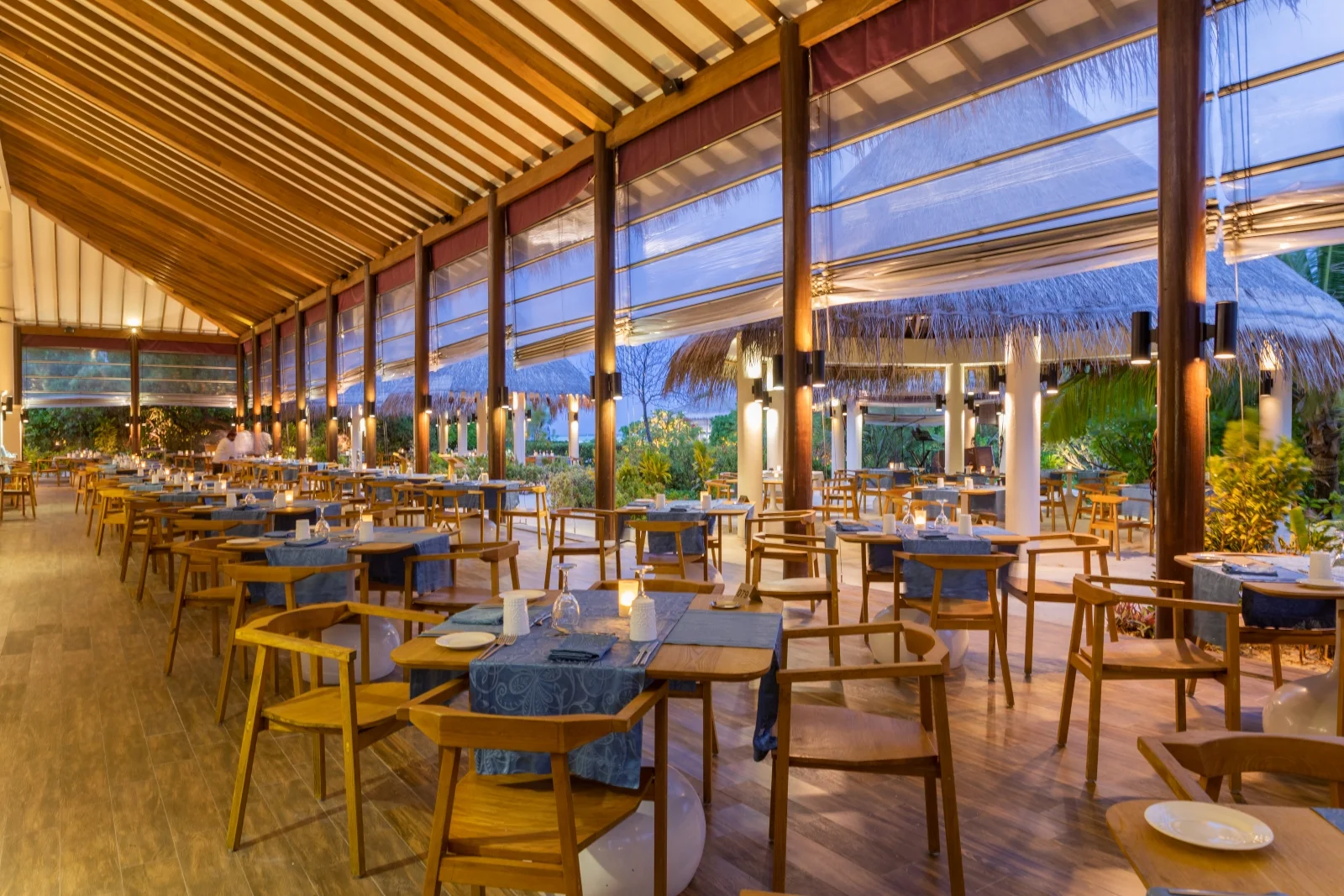 Octopus restaurant, Cocoon Maldives