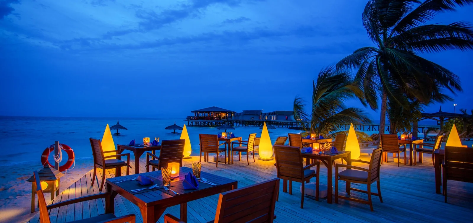 Suan Bua, Centara Ras Fushi