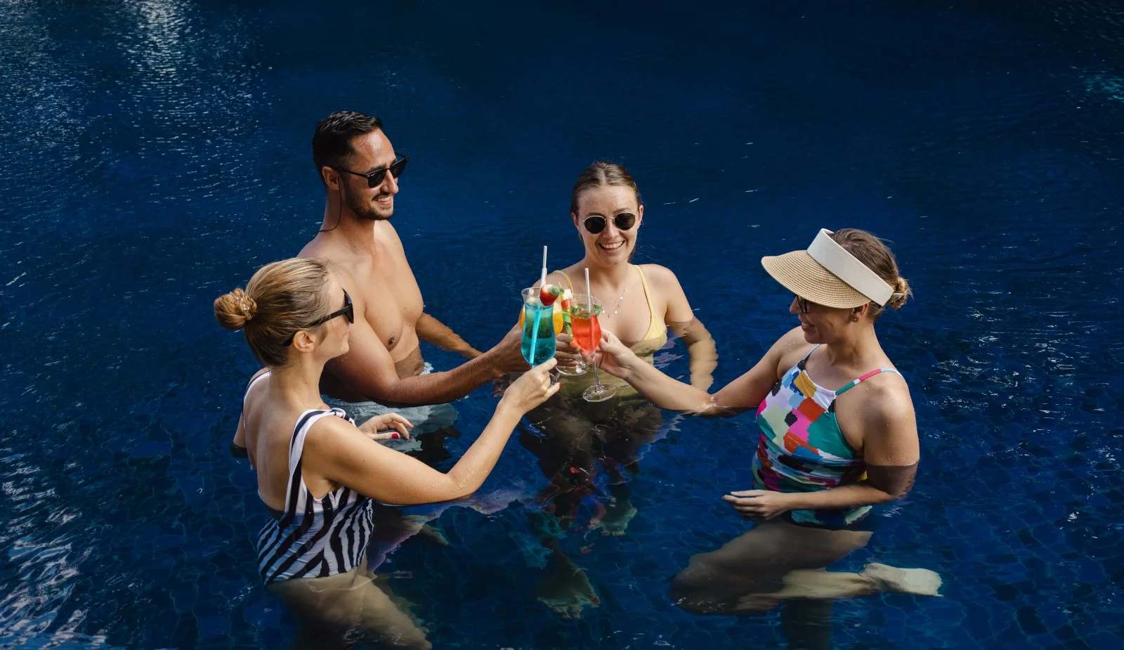 Pool, gym & island activities, Adaaran Prestige Vadoo