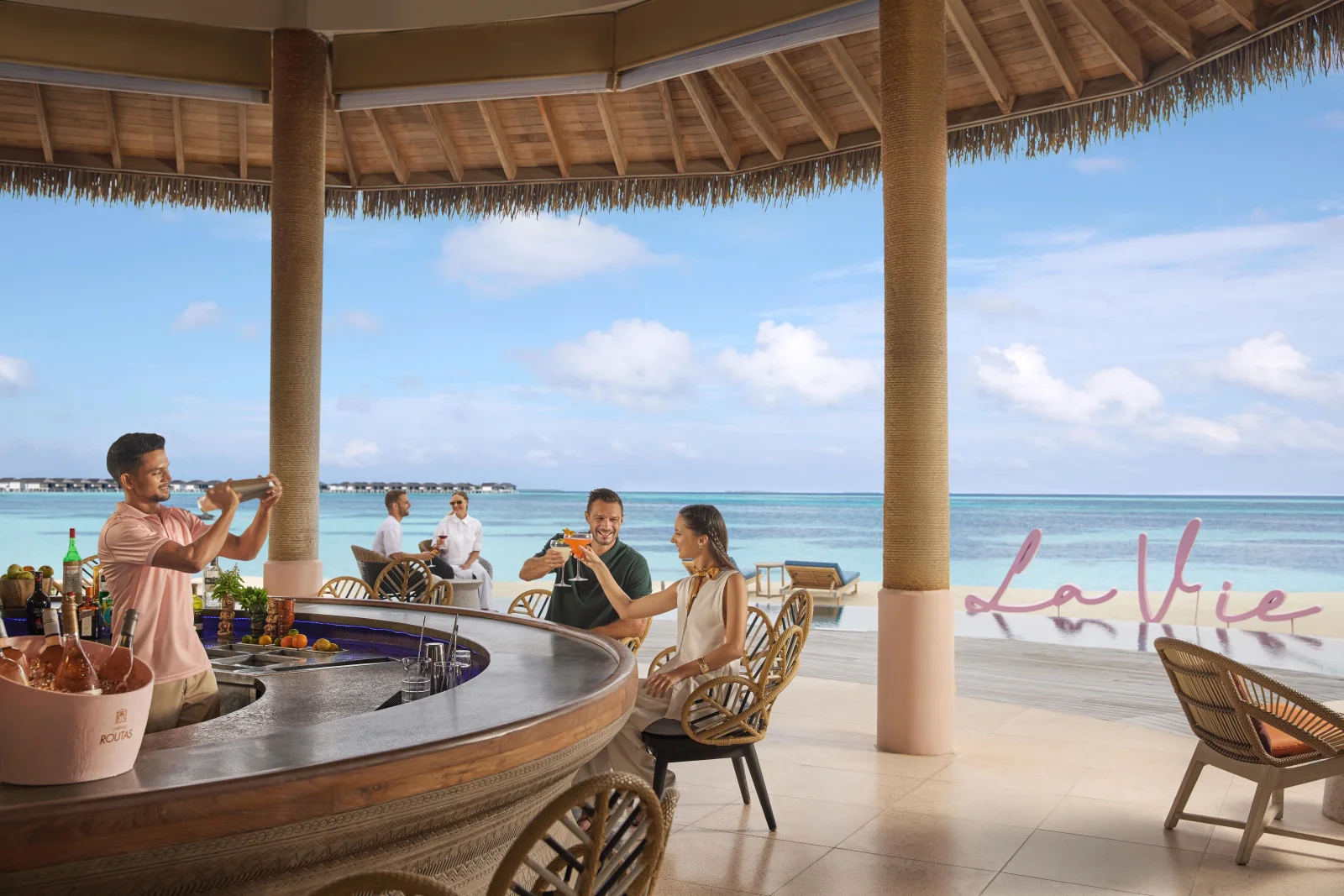 Adults Only La Vie Bar, Le Méridien Maldives