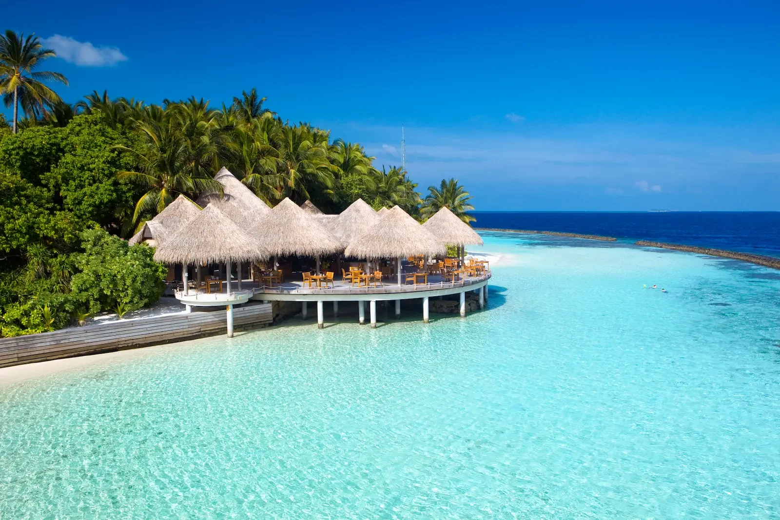 Cayenne Grill, Baros Maldives