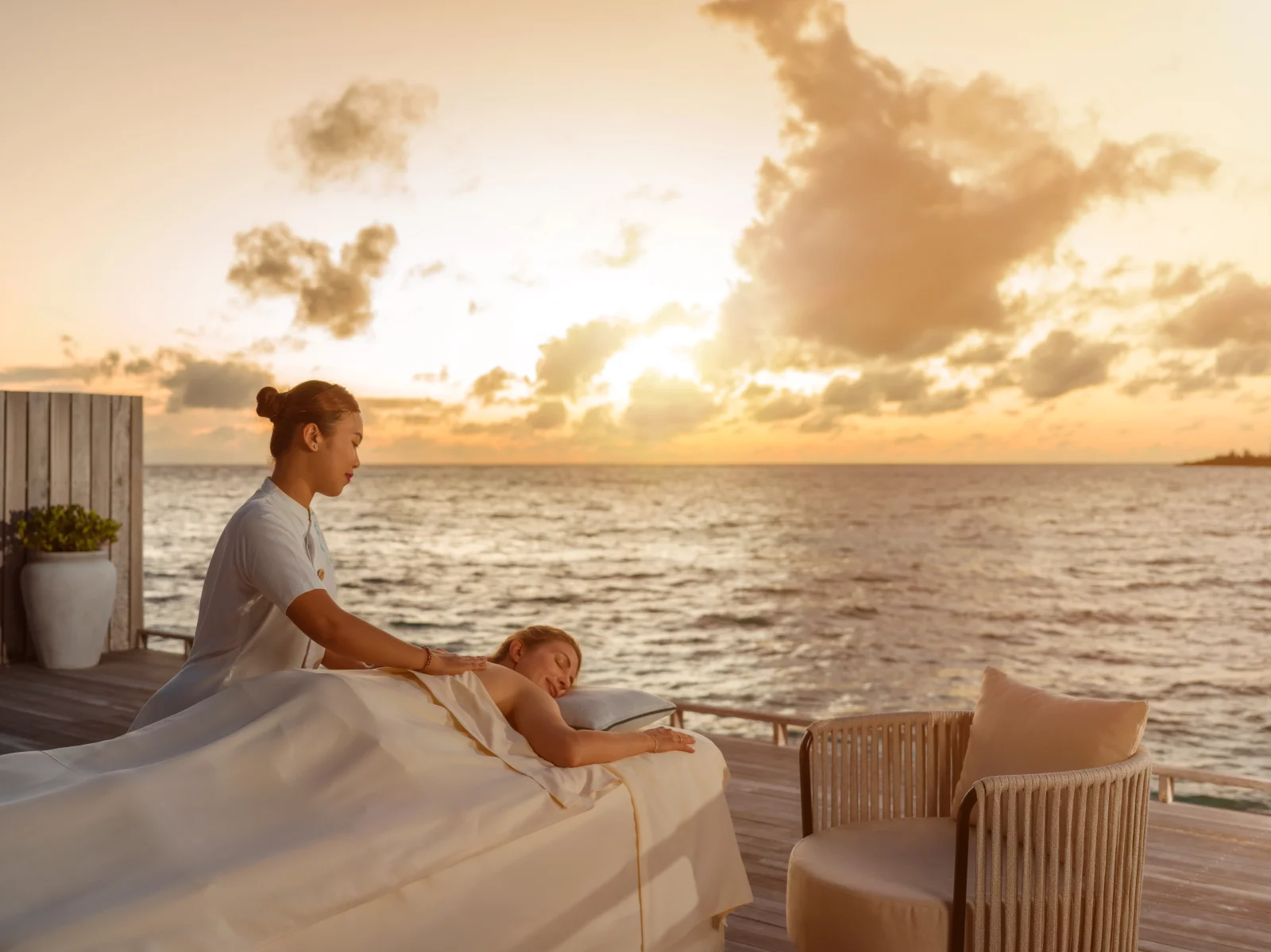 Sleep Wellness Massage, Hilton Amingiri Maldives