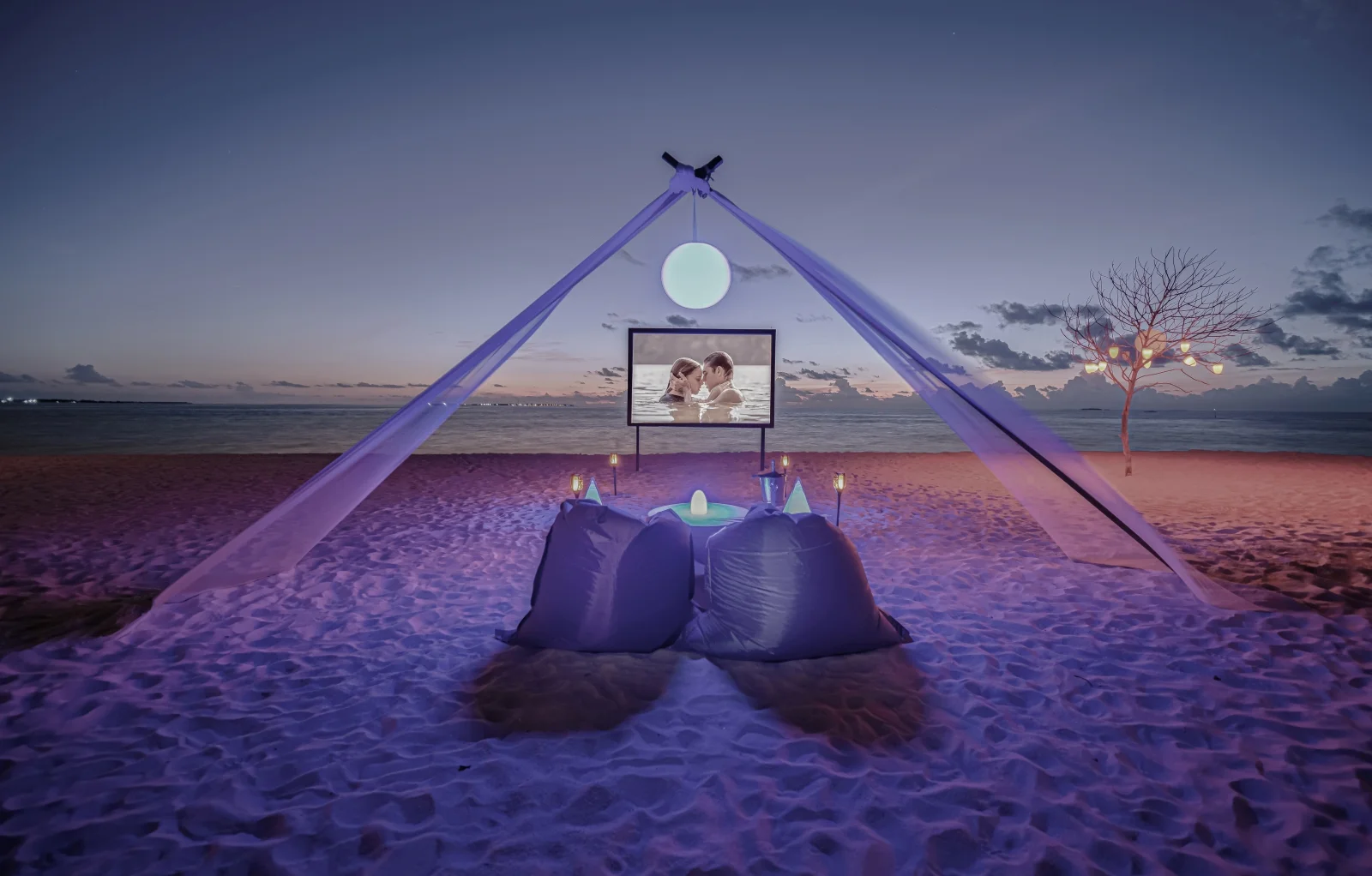 Cinema under the stars, Coco Palm Dhuni Kolhu