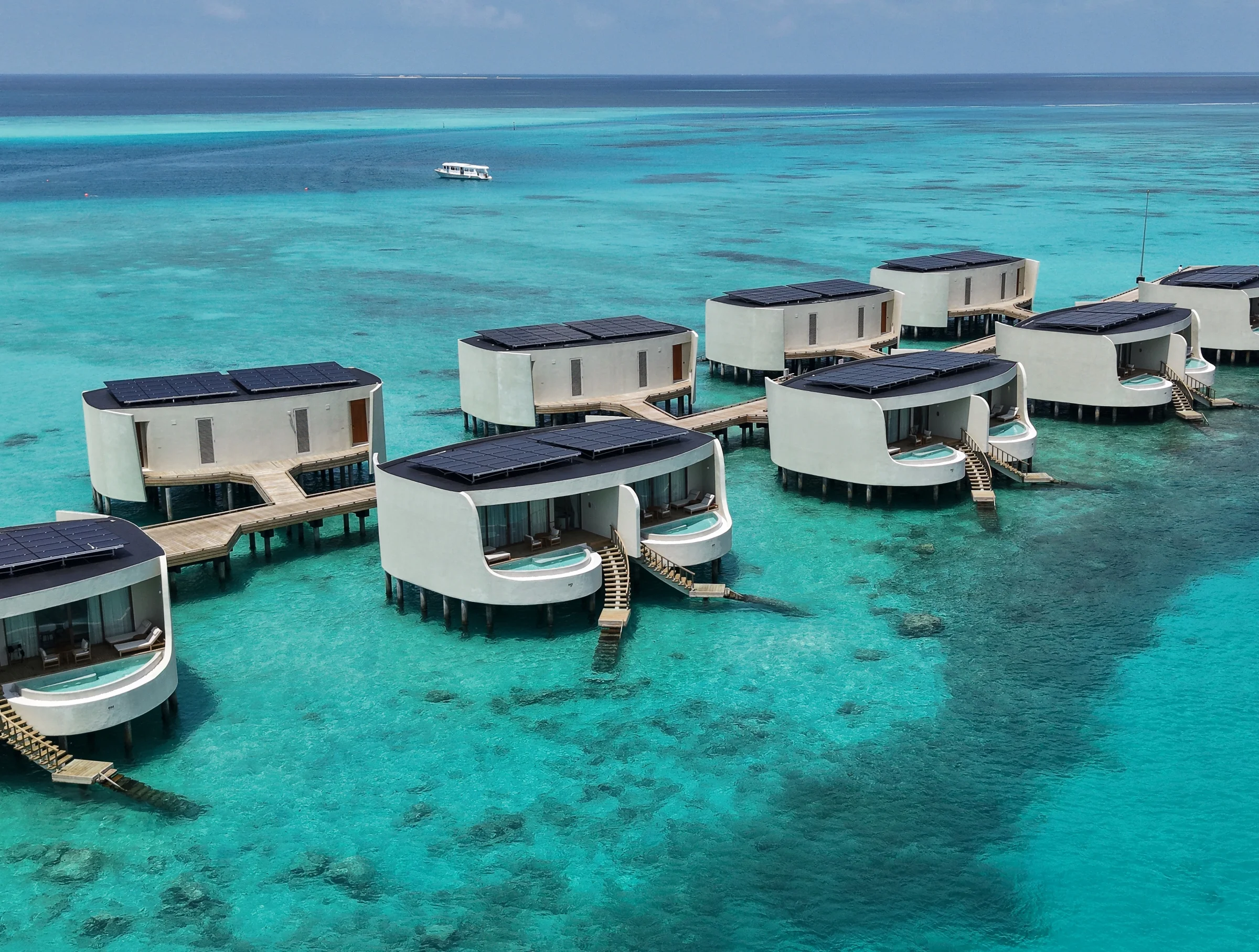 Overwater villas, Centara Grand Lagoon Maldives