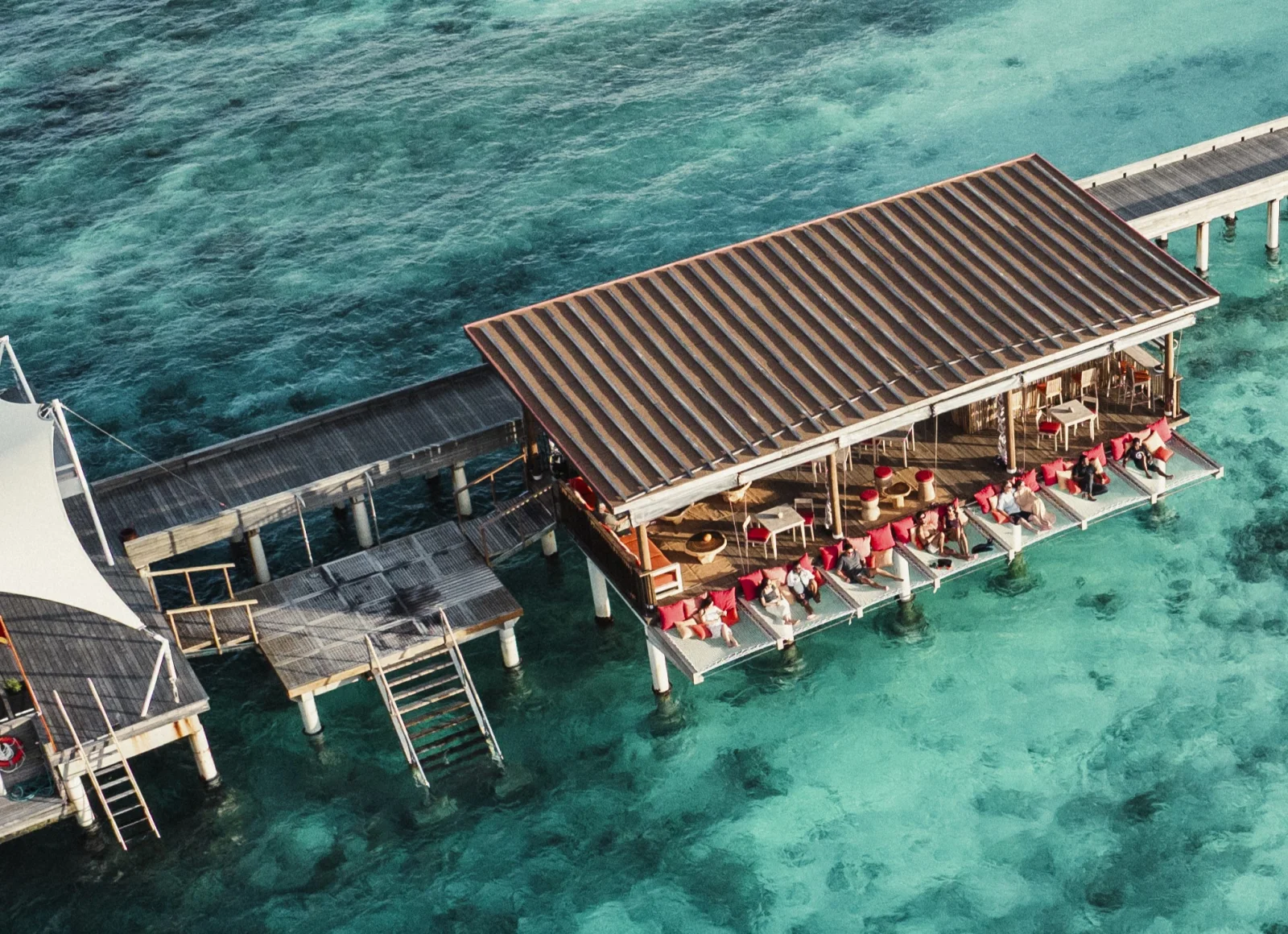 Dive bar, Park Hyatt Maldives Hadahaa