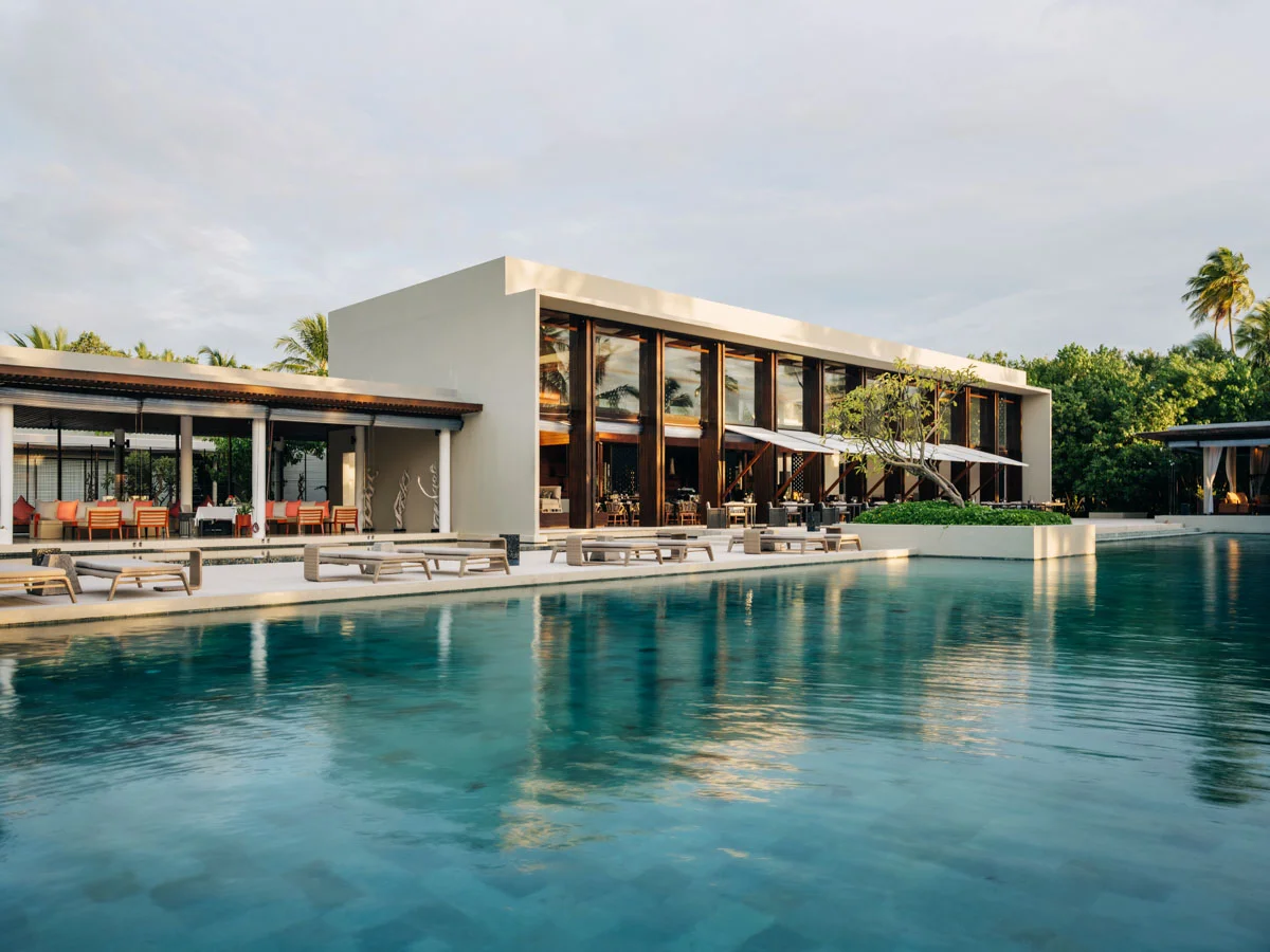 Infinity pool and restaurant terrace, Park Hyatt Maldives Hadahaa