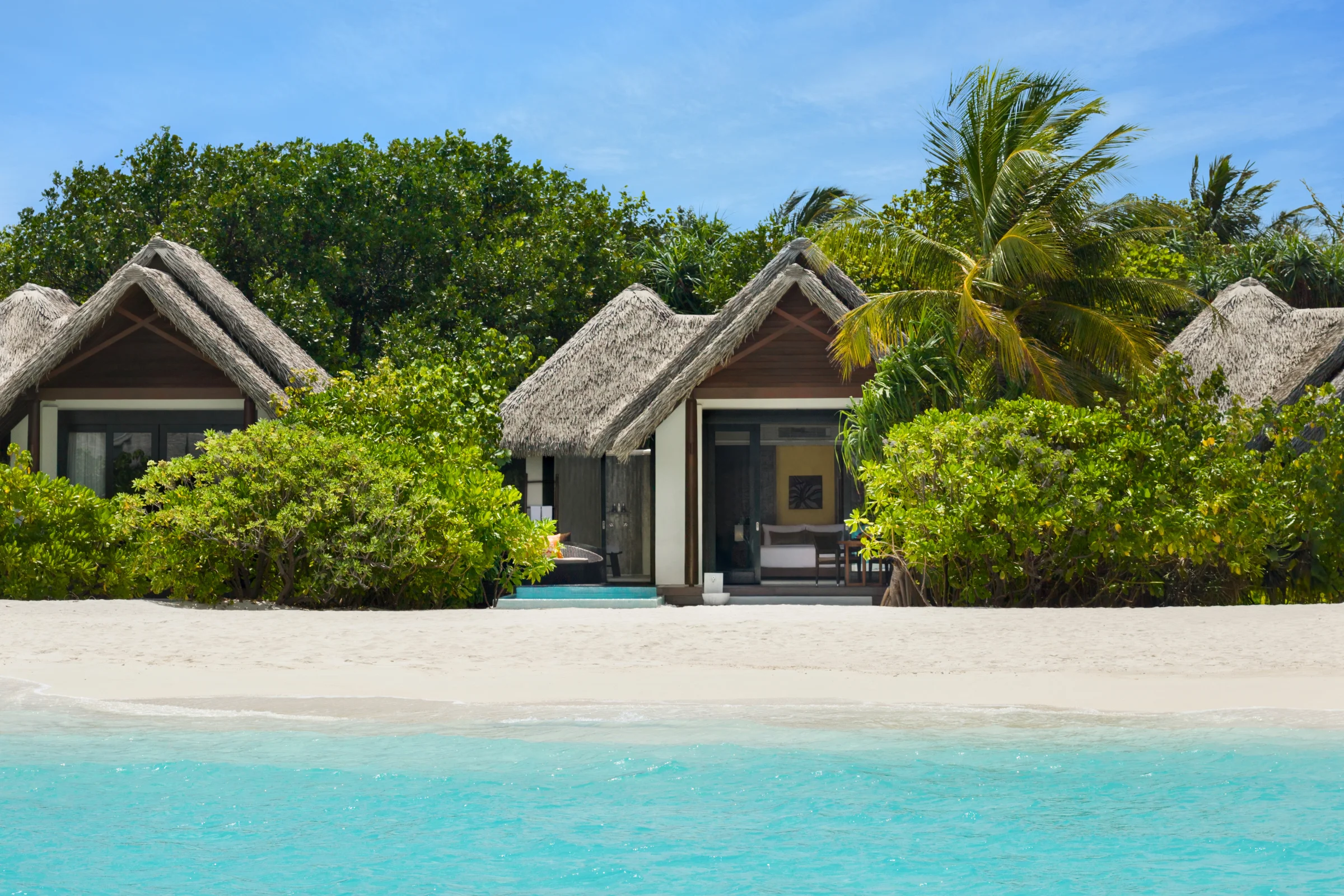 Pool Beach Villa, Heritance Aarah