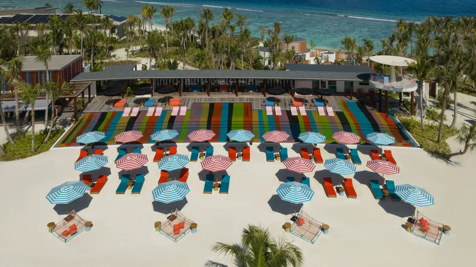 Lazuli Beach Club, SO/ Maldives