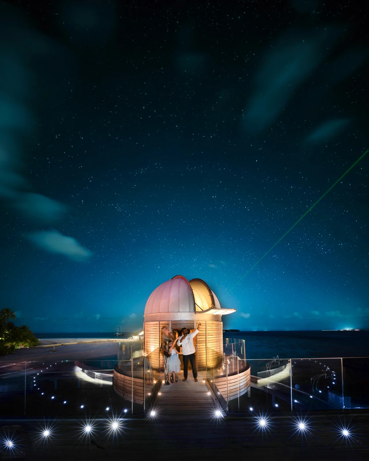 Stargazing at SKY observatory, Anantara Kihavah