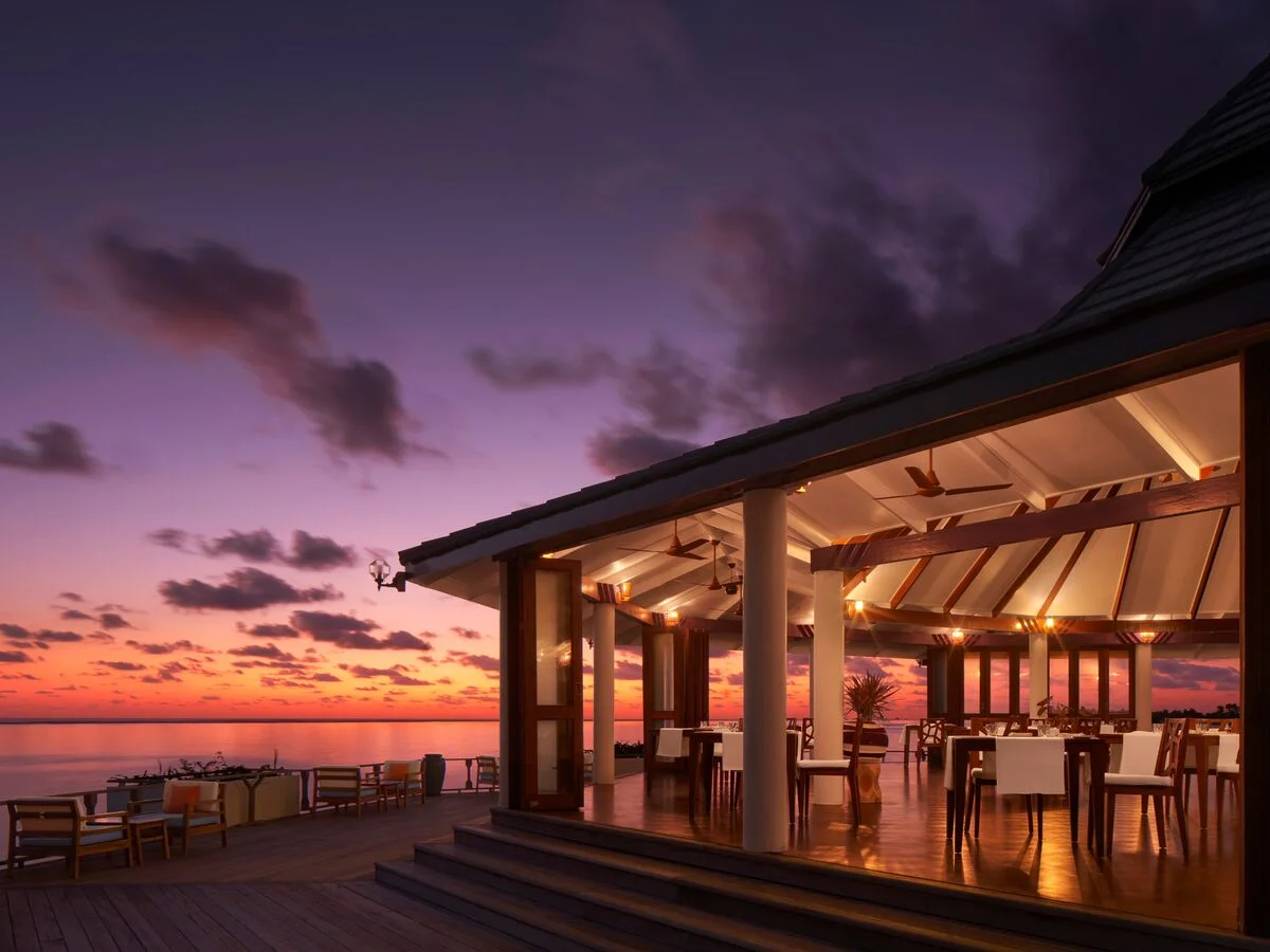 Star, Villa Park Sun Island