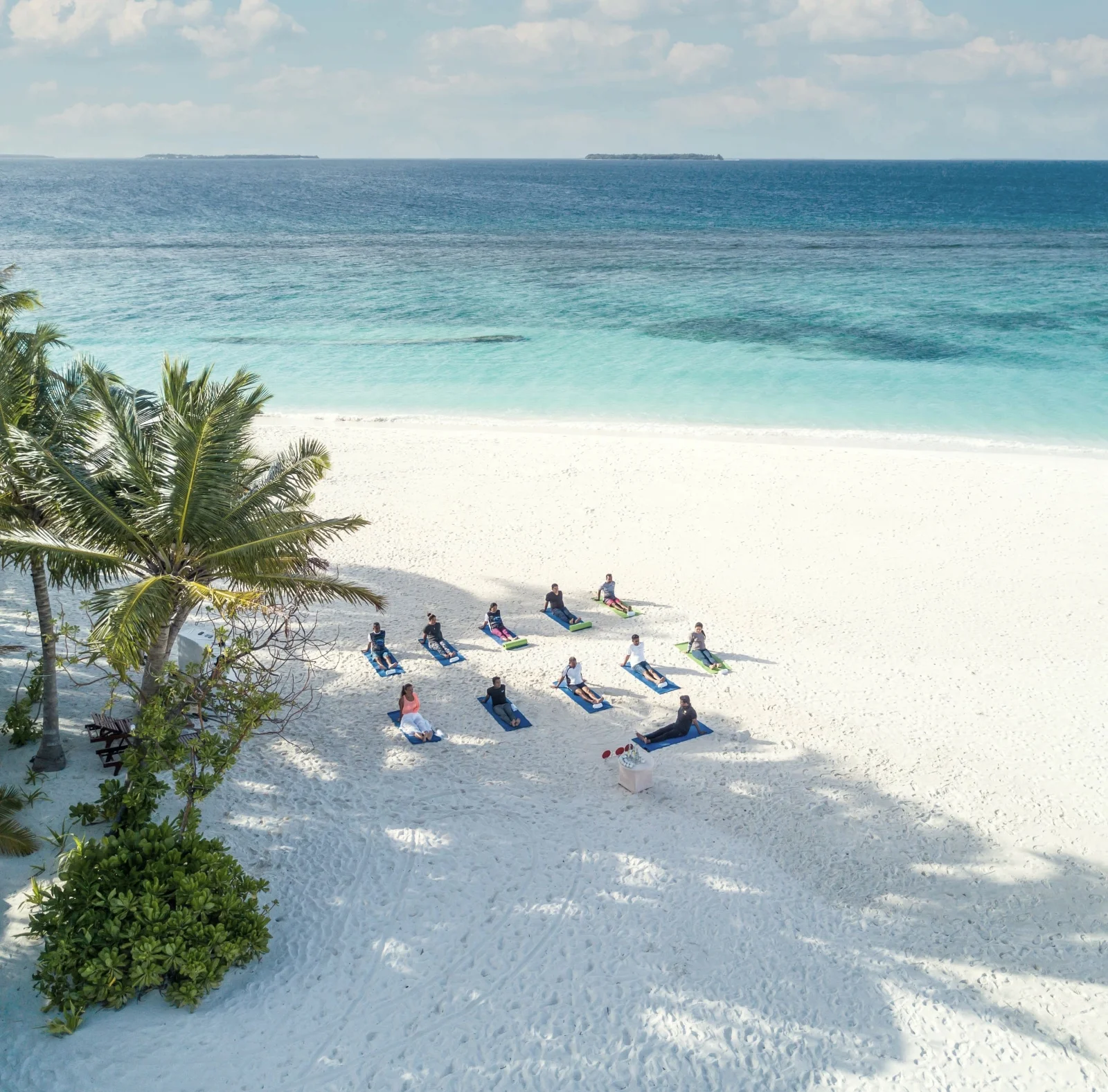 Yoga, Coco Palm Dhuni Kolhu