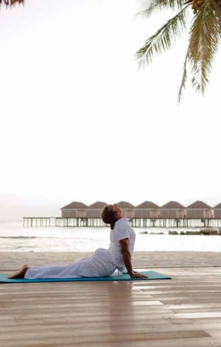 Yoga, Brennia Kottefaru