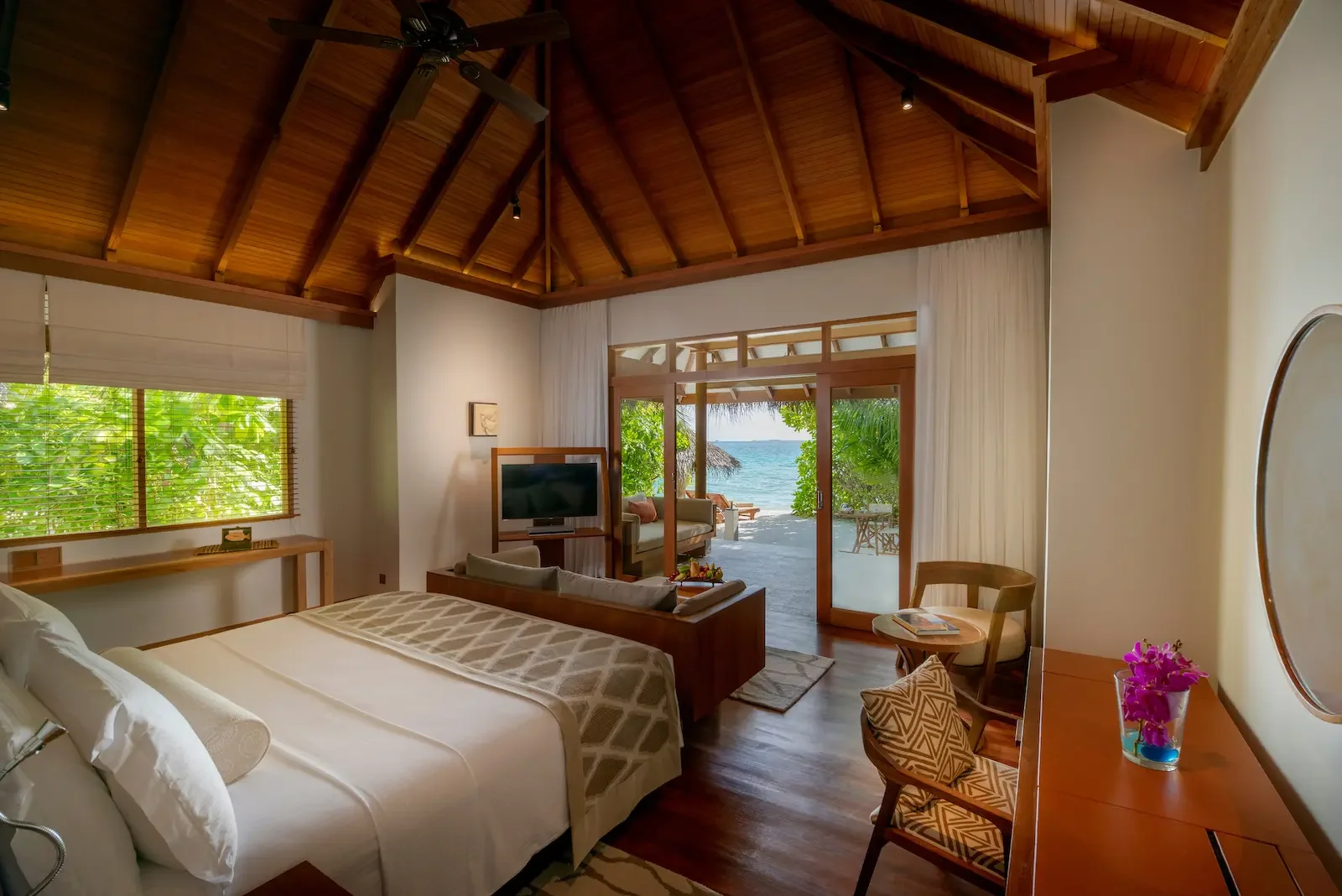 Deluxe Beach Villa, Baros Maldives