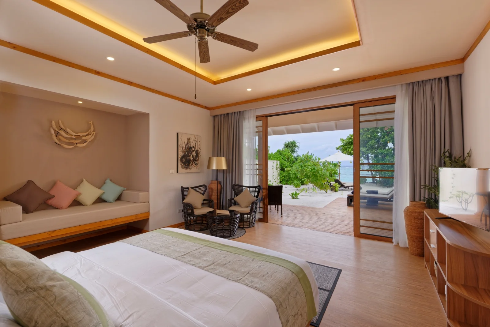 Beach Villa, Brennia Kottefaru
