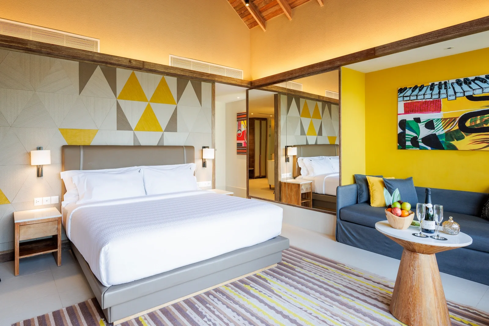 Gold Beach Villa, Hard Rock Hotel Maldives