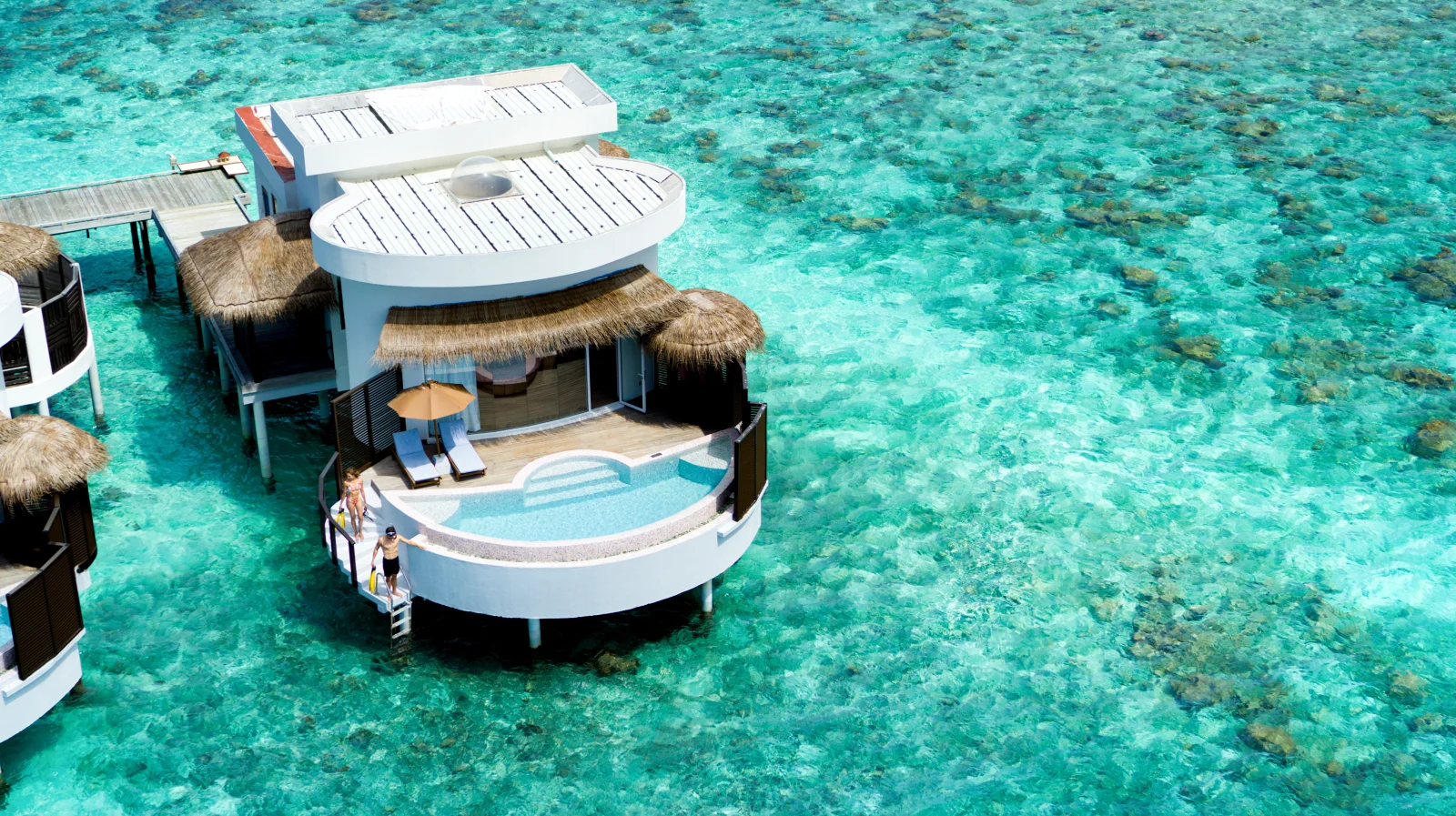 Honeymoon Select Ocean Villa with Pool, OBLU Select Sangeli