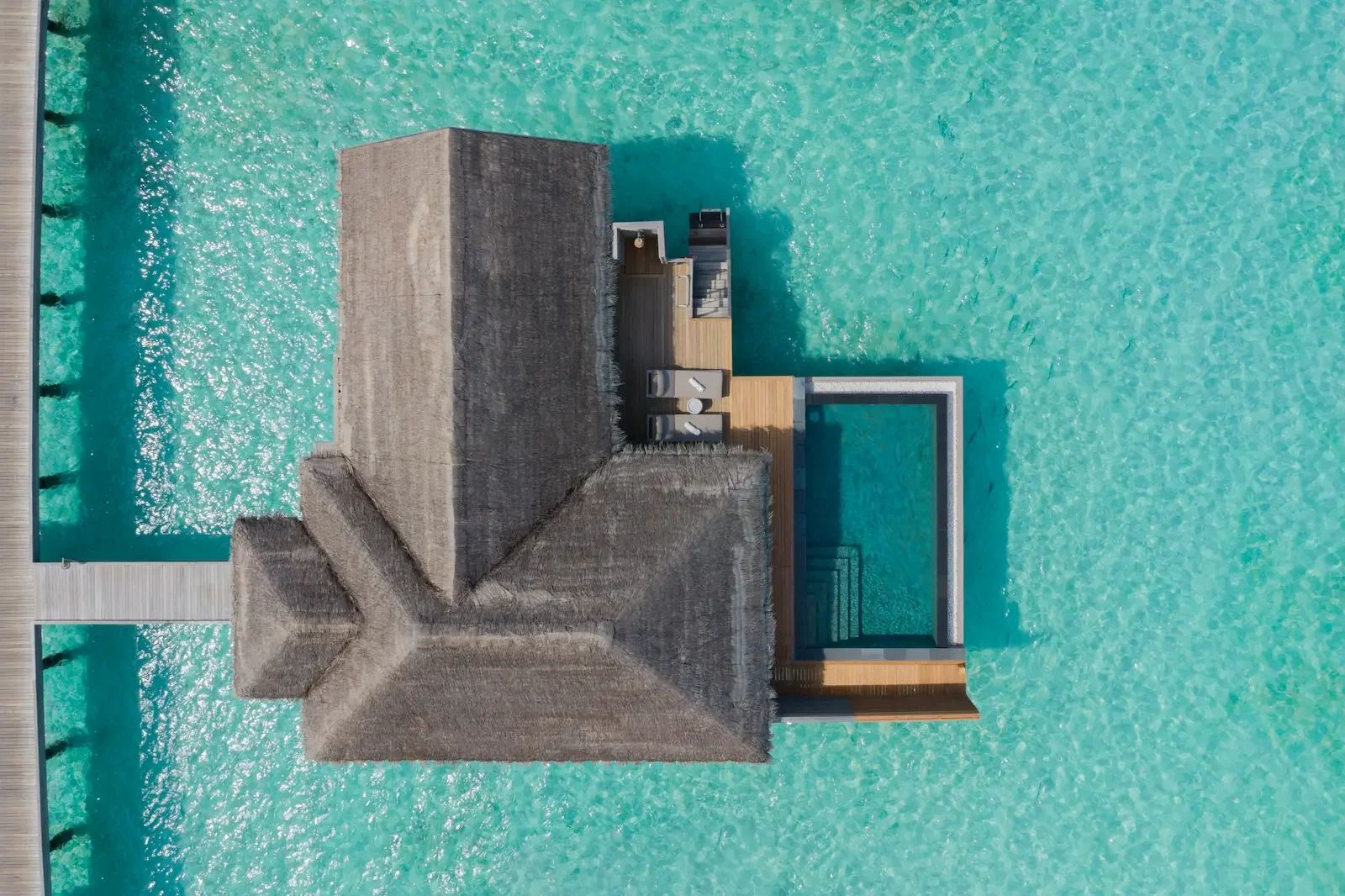 Overwater Villa with Pool, Vakkaru Maldives