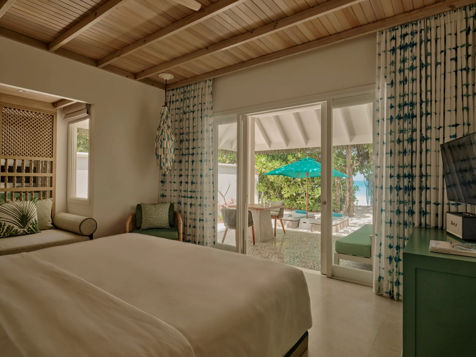 Beach Villa, Finolhu Baa Atoll