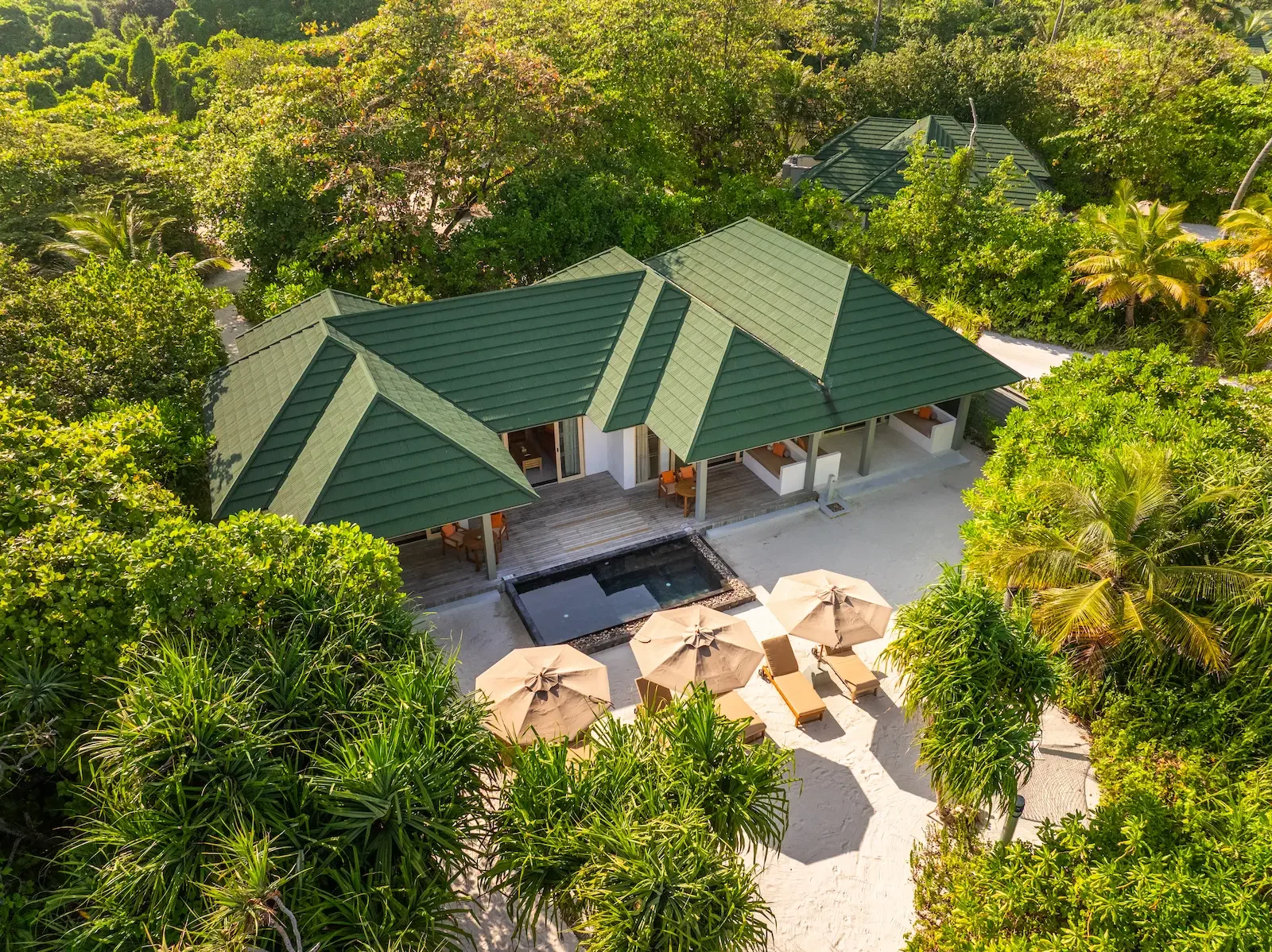 Three Bedroom Pool Beach Villa, Siyam World Maldives