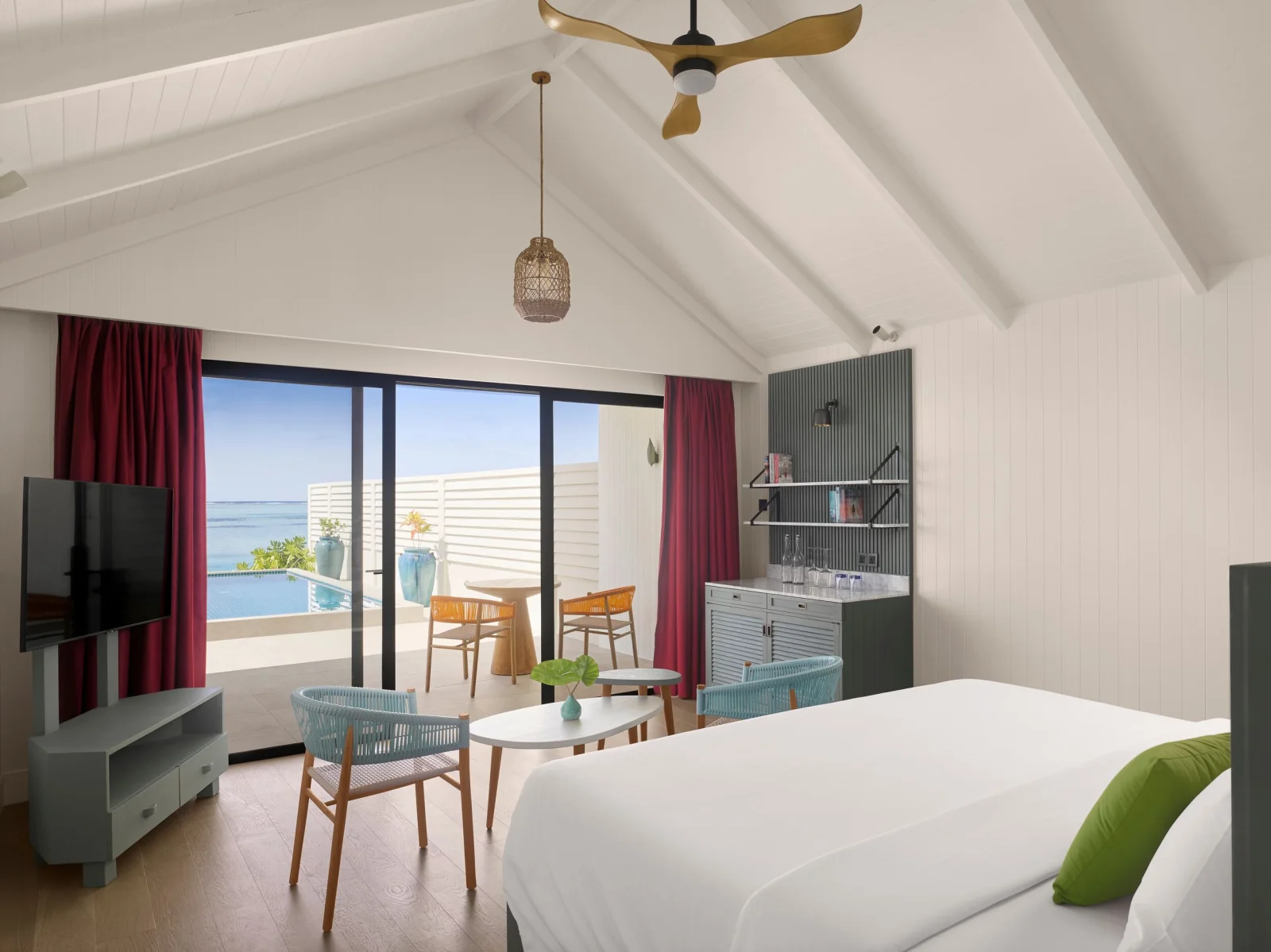 Deluxe Beach Pool Villa, Villa Park Sun Island