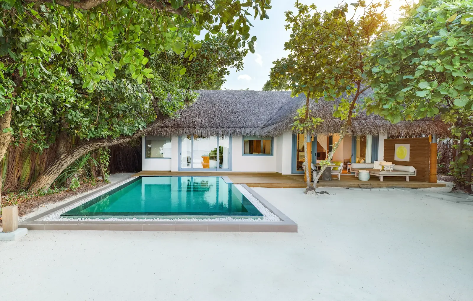Beach Pool Villa, Vakkaru Maldives